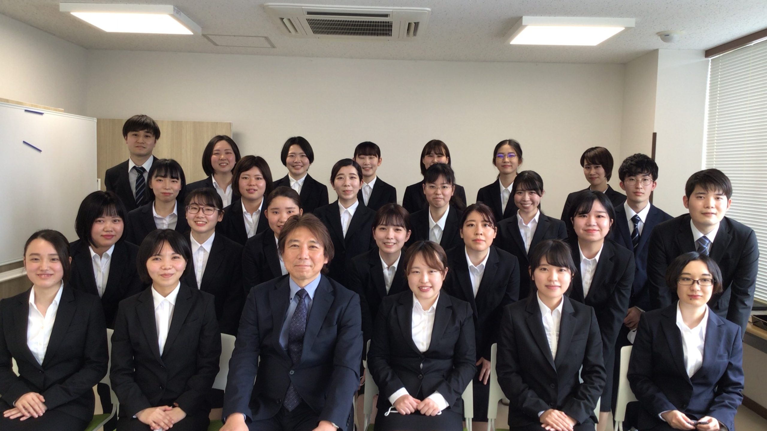 記事 2021年度入社式のアイキャッチ画像